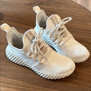 Adidas White Athletic Shoes with Breathable Knit and Textured Sole